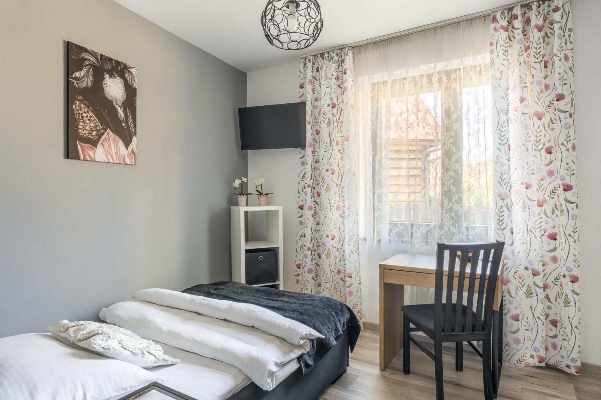 Small Single Room